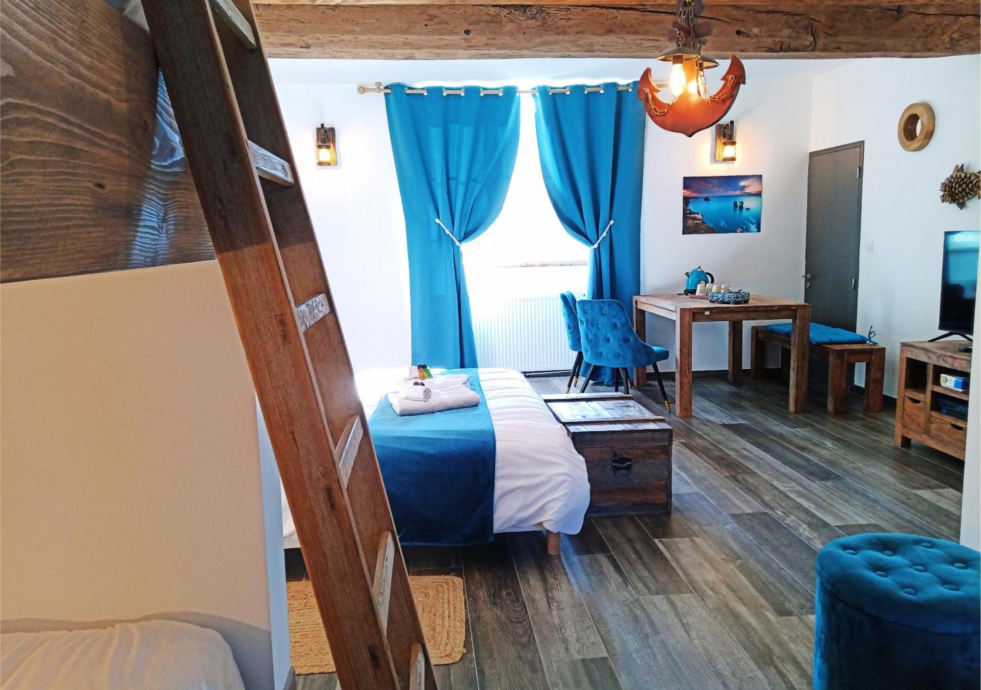 La Synchronicite - Chambres D'Hotes Saint-Sauveur-Villages Buitenkant foto