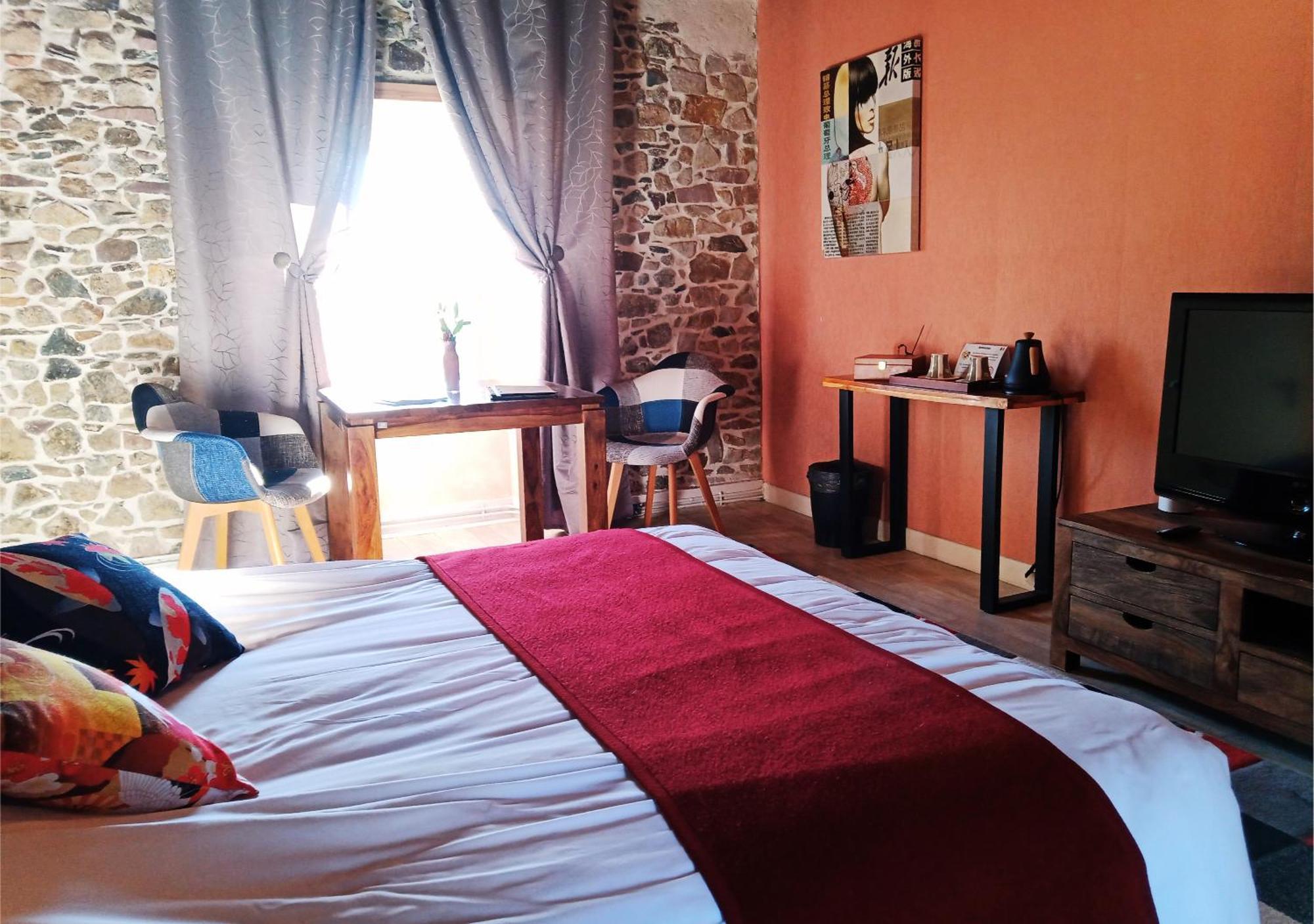 La Synchronicite - Chambres D'Hotes Saint-Sauveur-Villages Buitenkant foto